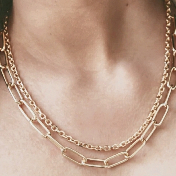 Jewelry - Brand New Beautiful Multi layer necklace 💙💚💜